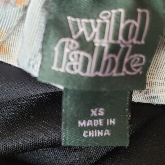 🌸Wild Fable Floral Long Sleeve Velvet Ruched Dress - XS - Picture 3 of 3